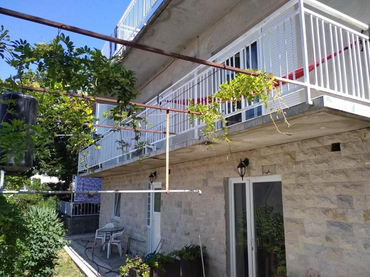 App Zeljka, 200M Beach Novi Vinodolski Buitenkant foto
