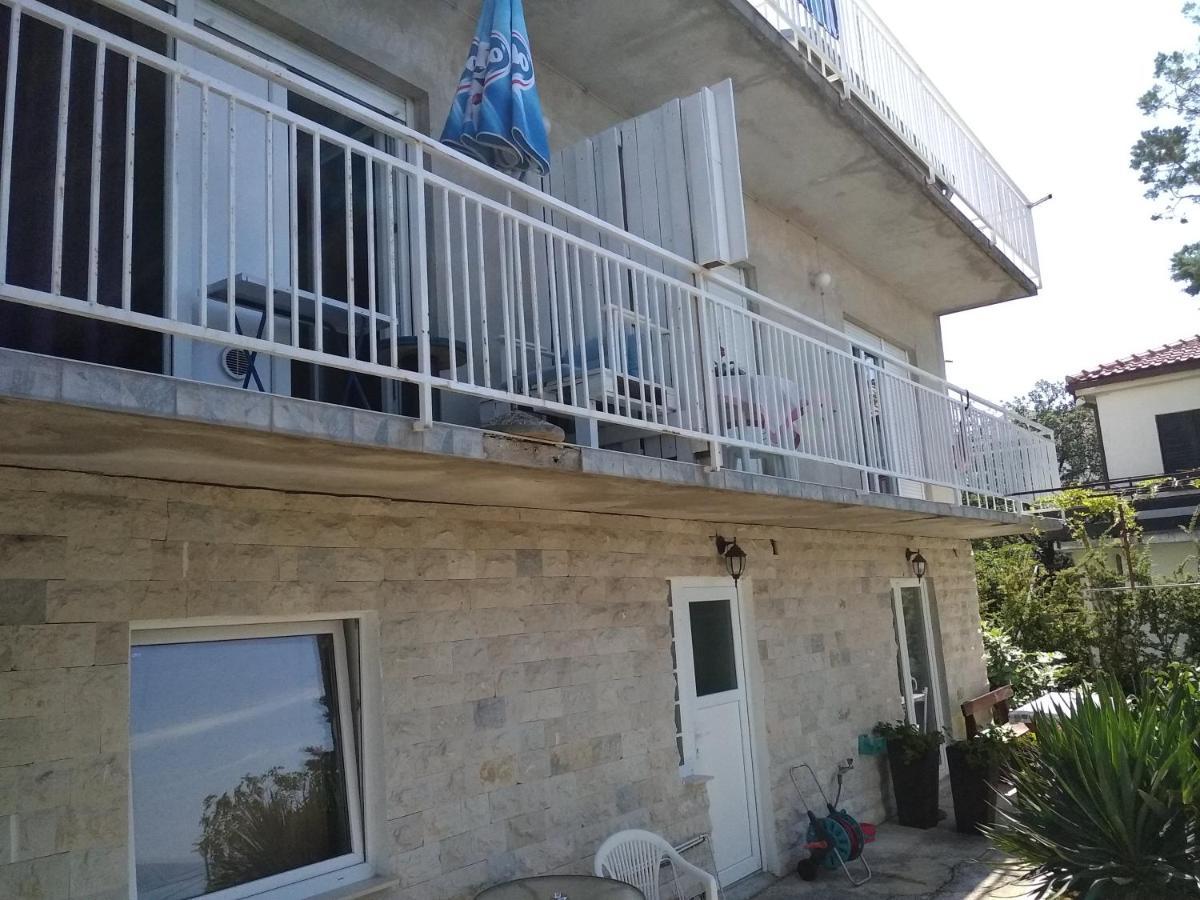 App Zeljka, 200M Beach Novi Vinodolski Buitenkant foto