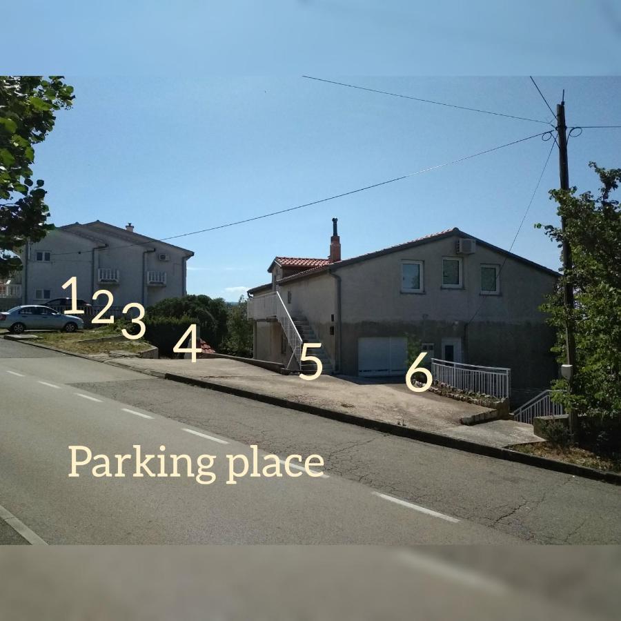 App Zeljka, 200M Beach Novi Vinodolski Buitenkant foto