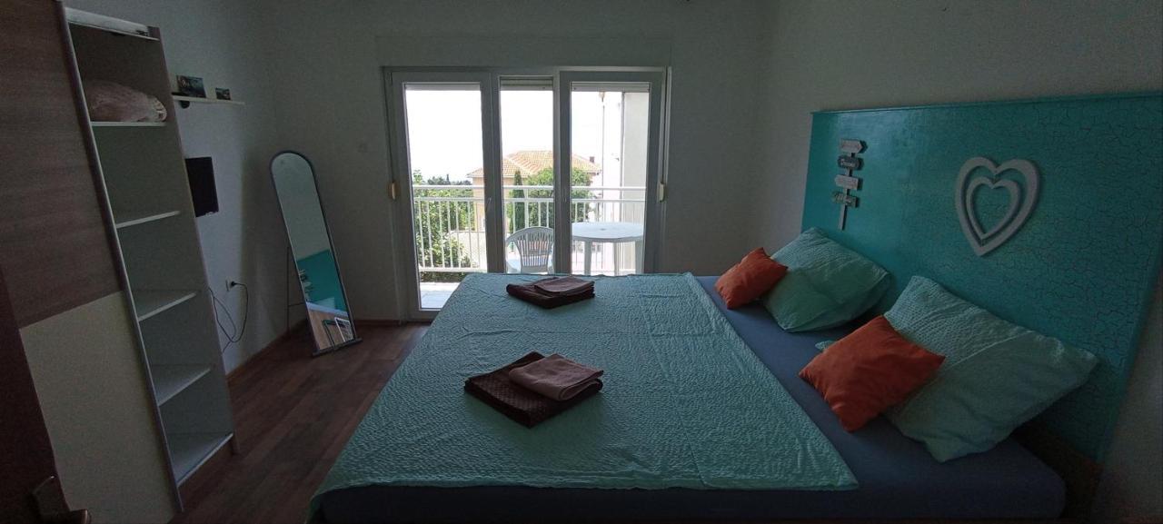 App Zeljka, 200M Beach Novi Vinodolski Buitenkant foto